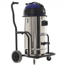 Aspirator umed/uscat cu 3 motoare 3150W 70L Annovi Reverberi AR3970 Aspirator umed/uscat cu 3 motoare 3150W 70L Annovi Reverberi AR3970