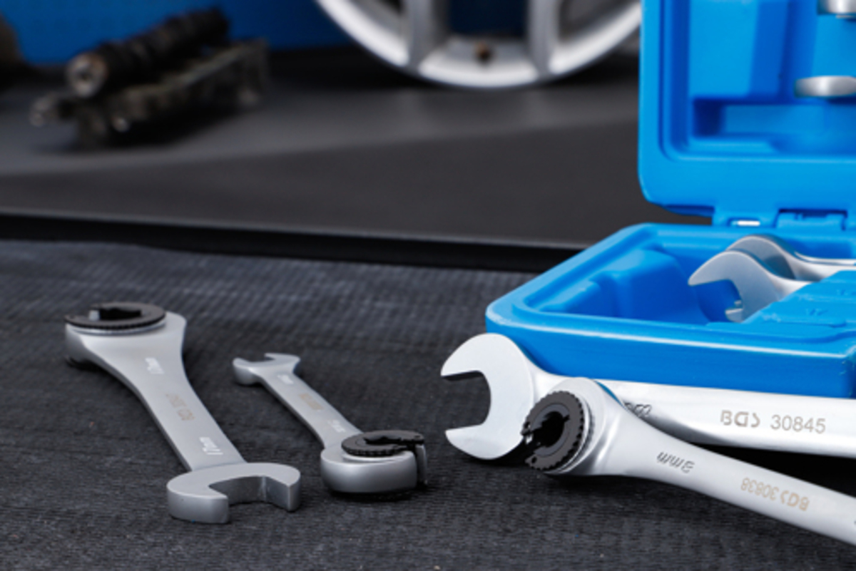 Set chei fixe cu clichet 8 - 17 mm 9 piese BGS Technic 30849 Set chei fixe cu clichet 8 - 17 mm 9 piese BGS Technic 30849