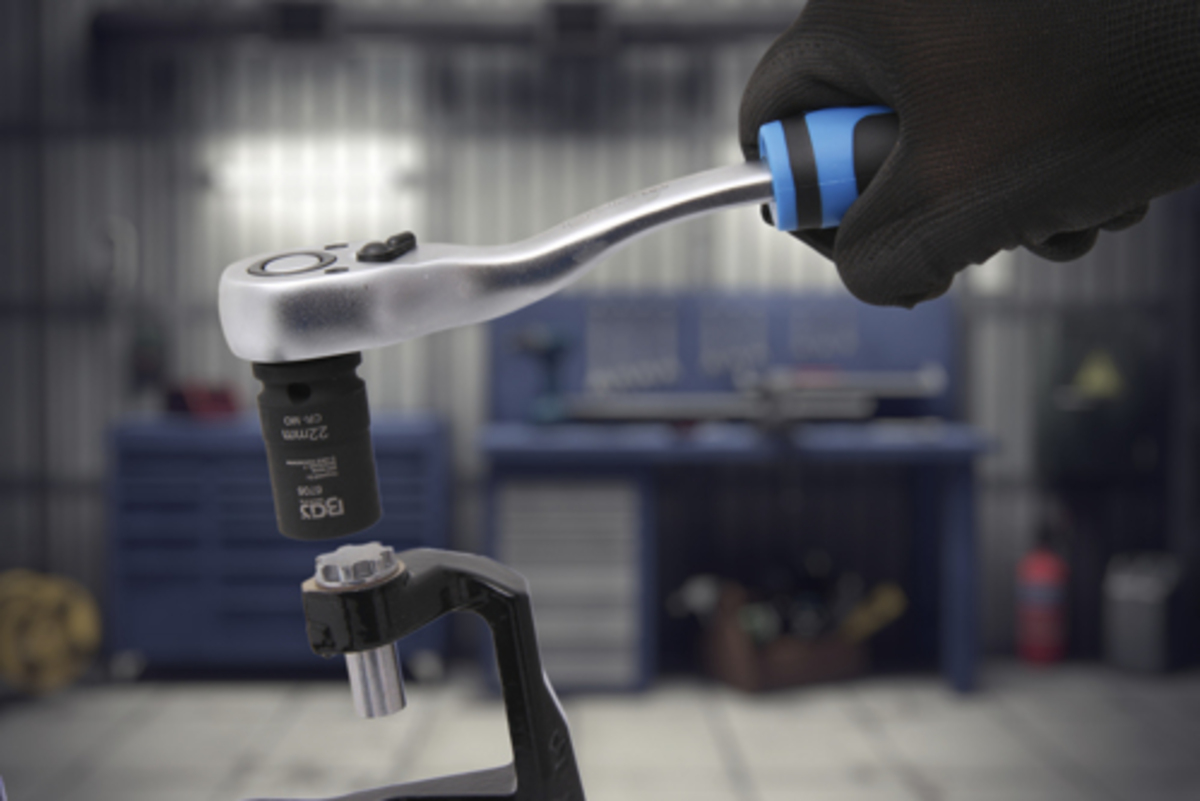 Cheie tubulara speciala pentru etriere frana Audi S5 / Q5 BGS Technic 6706 Cheie tubulara speciala pentru etriere frana Audi S5 / Q5 BGS Technic 6706