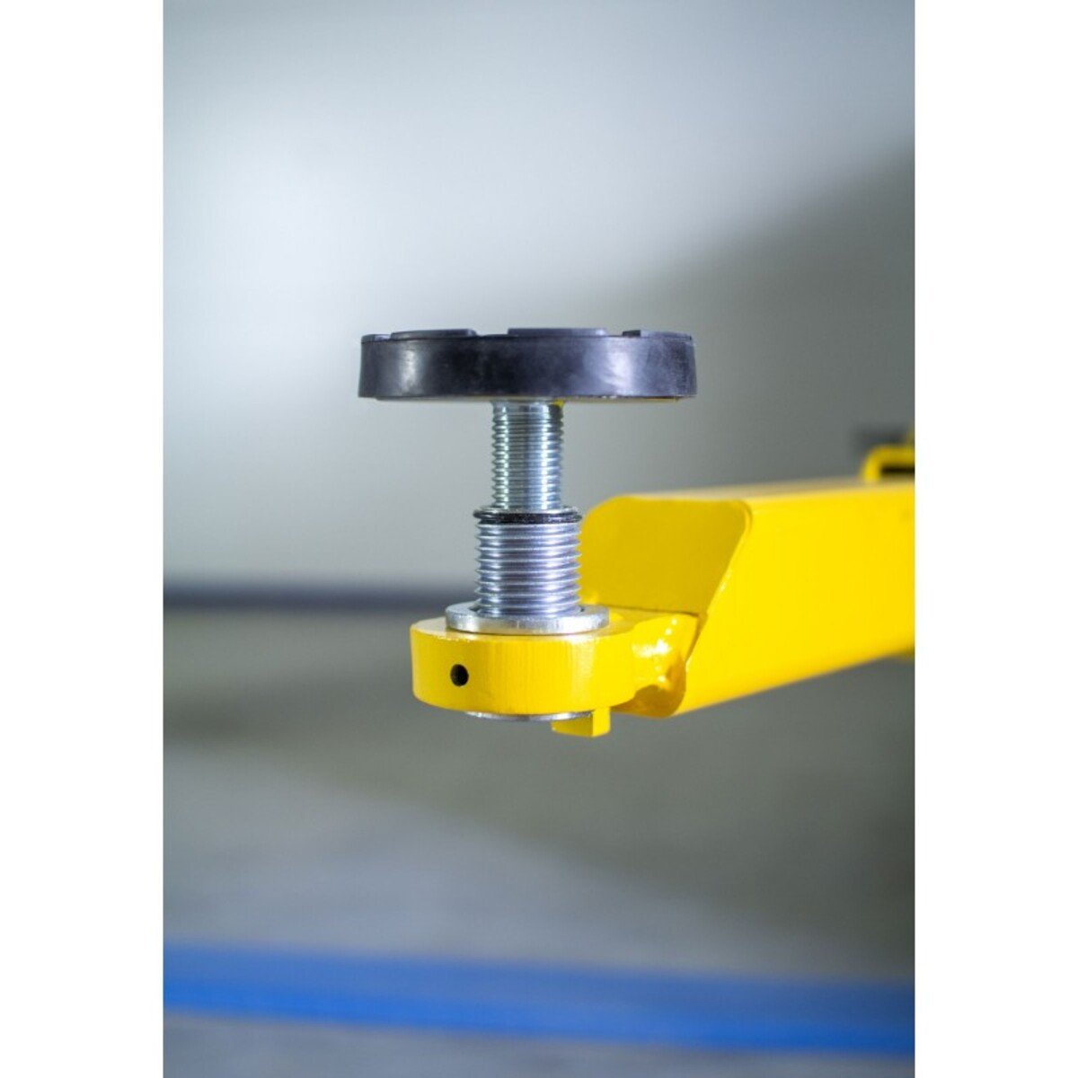 Elevator auto 2 coloane 4 Tone cu deblocare automata 400V Castex QJY4.0-D6A-PRO-400V Elevator auto 2 coloane 4 Tone cu deblocare automata 400V Castex QJY4.0-D6A-PRO-400V