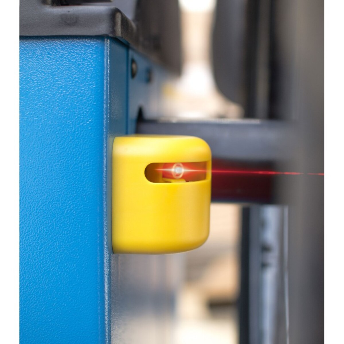 Masina de echilibrat automata 24" Castex CASB96LPWAB Masina de echilibrat automata 24" Castex CASB96LPWAB