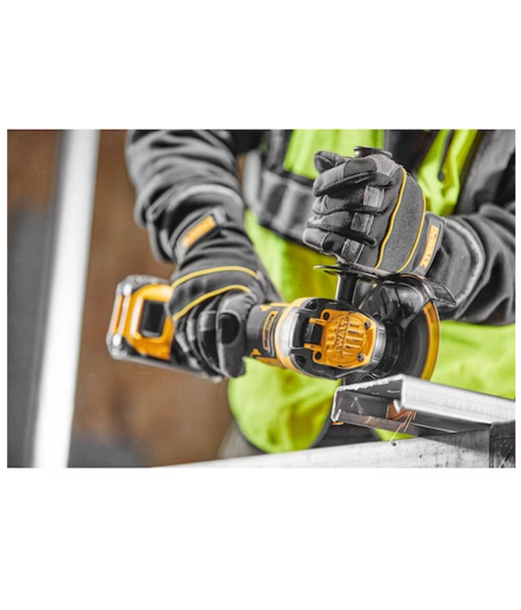 Polizor unghiular profesional cu motor fara perii 18V - 125mm 1 acumulator 6.0Ah XR FLEXVOLT 54V Dewalt DCG409VST1-QW Polizor unghiular profesional cu motor fara perii 18V - 125mm 1 acumulator 6.0Ah XR FLEXVOLT 54V Dewalt DCG409VST1-QW