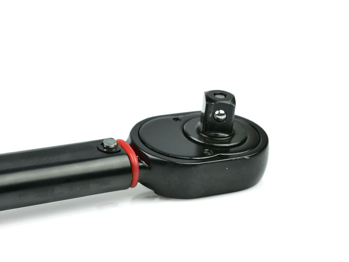 Cheie dinamometrica 1/2” 42 - 210Nm cu tubulare de protectie pentru jante Geko G10068 Cheie dinamometrica 1/2” 42 - 210Nm cu tubulare de protectie pentru jante Geko G10068