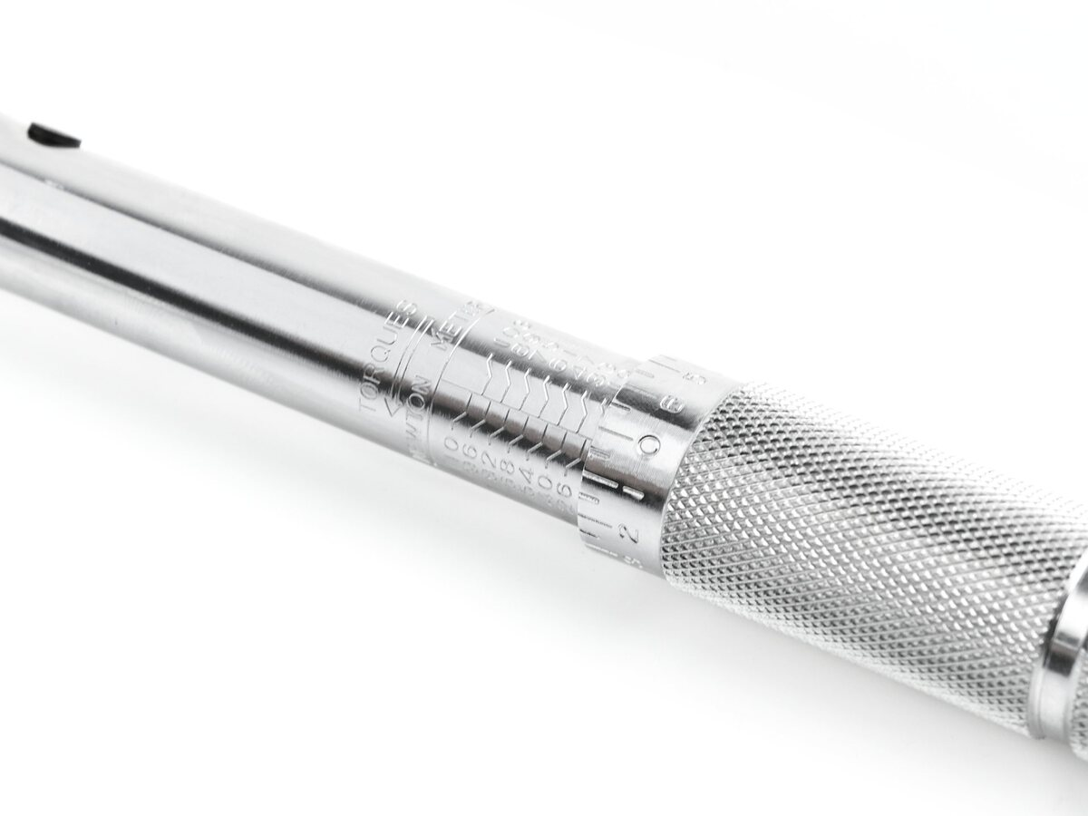 Cheie dinamometrica 3/8" 19 - 110Nm Geko G10059 Cheie dinamometrica 3/8" 19 - 110Nm Geko G10059