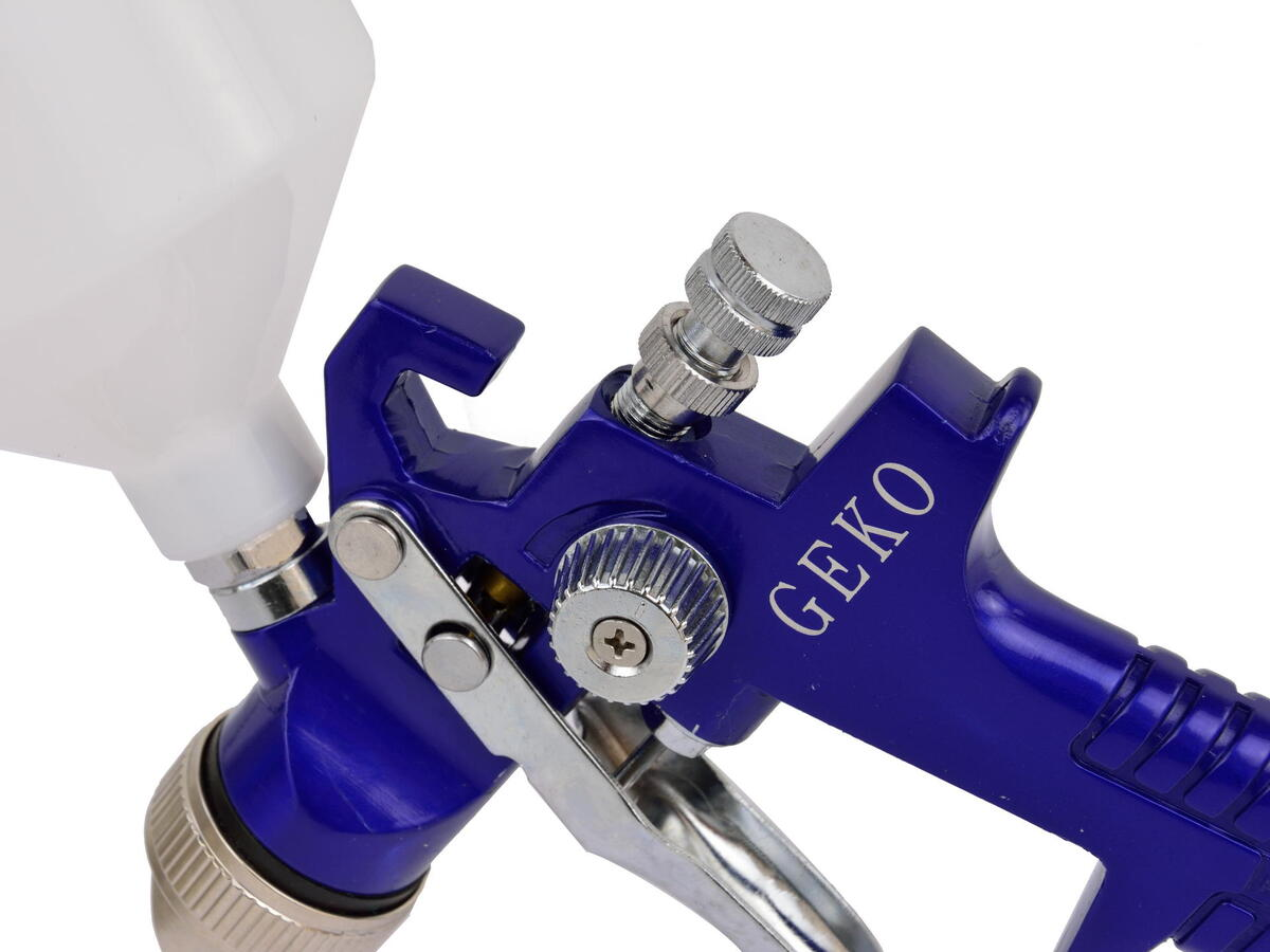 Pistol de vopsit 1.4mm cu regulator de presiune Geko G01182 Pistol de vopsit 1.4mm cu regulator de presiune Geko G01182