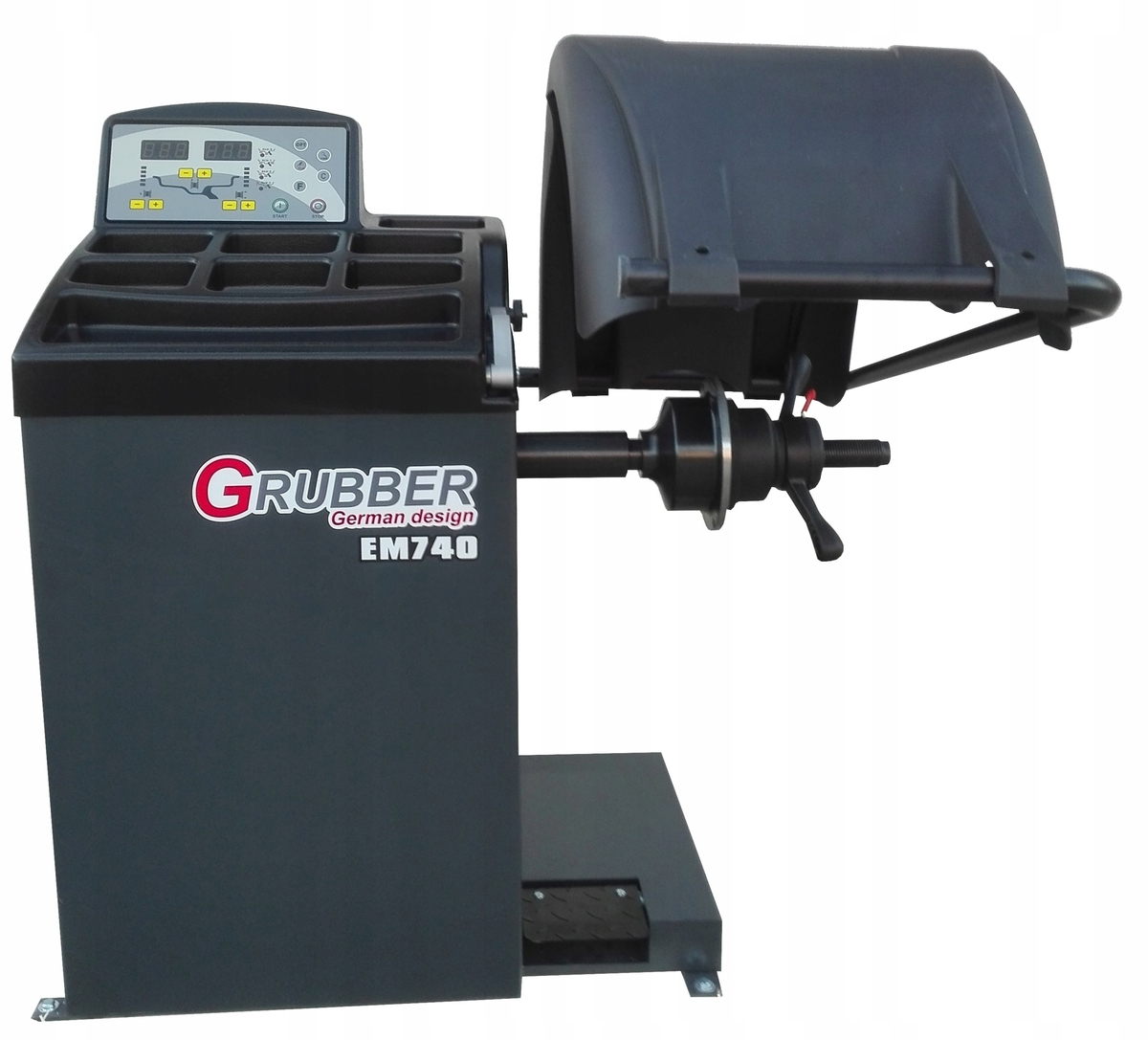 Masina de echilibrat automata 24" cu afisaj LED Grubber EM740