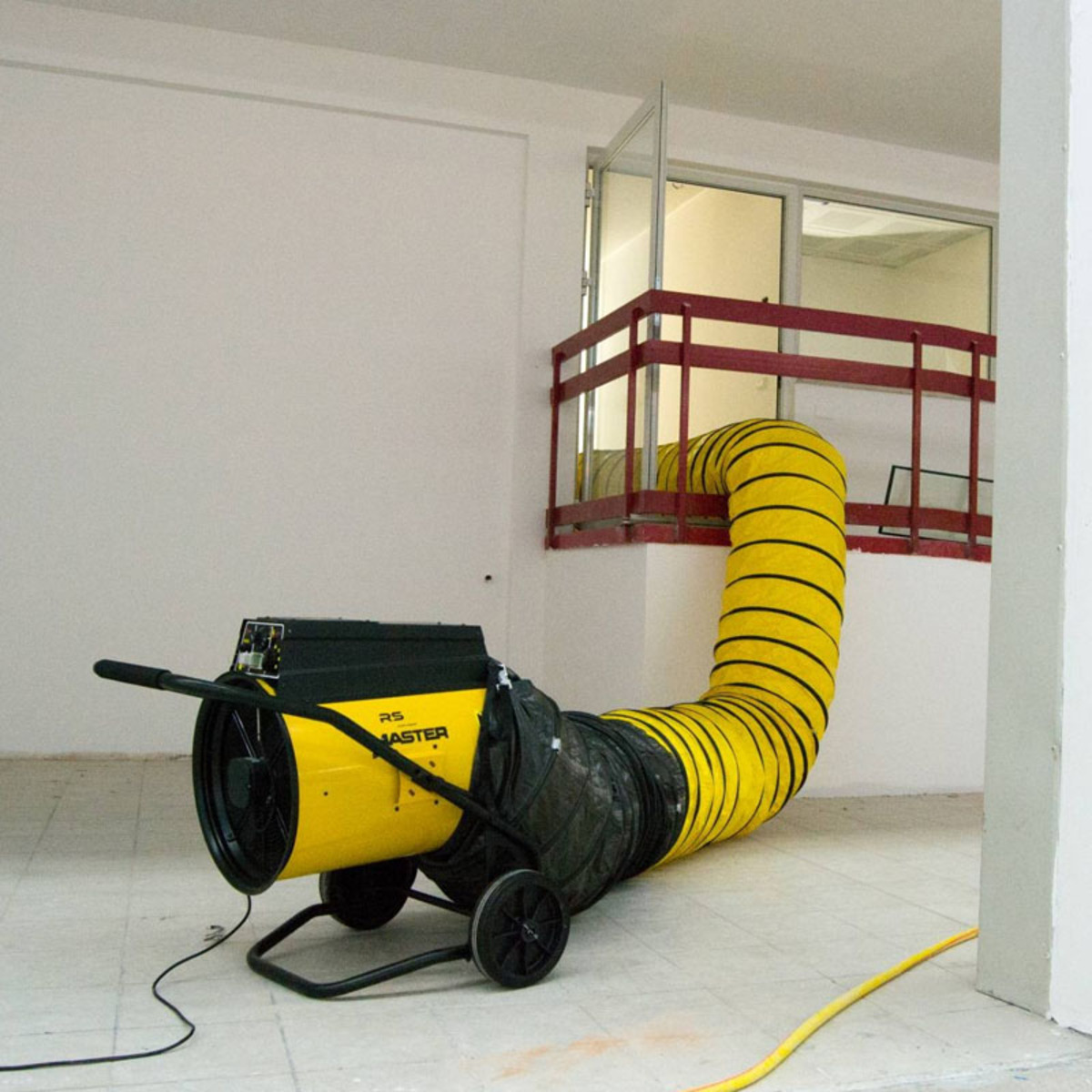 Incalzitor electric cu aer cald MASTER 380V RS40 Incalzitor electric cu aer cald MASTER 380V RS40