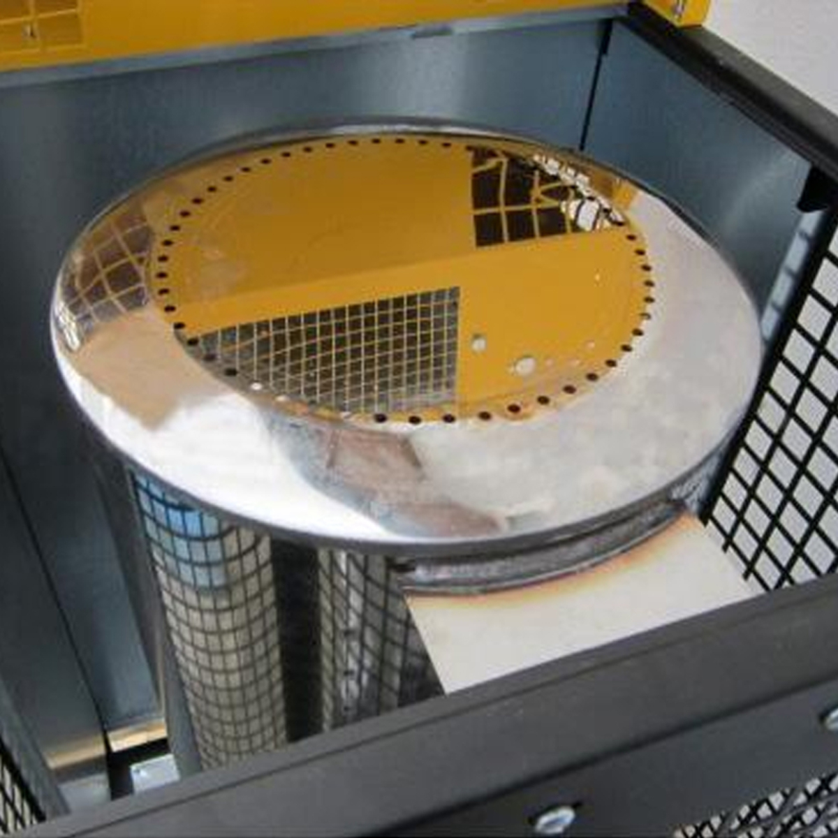 Incalzitor pe ulei ars MASTER WA33 Incalzitor pe ulei ars MASTER WA33