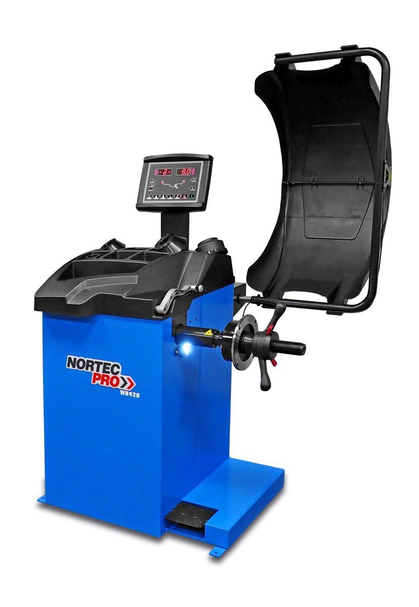 Masina de echilibrat automata 24" cu afisaj LED Nortec WB420