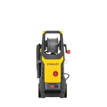 Masina de spalat cu presiune 1600W 125bar 420l/h Stanley SXPW16E Masina de spalat cu presiune 1600W 125bar 420l/h Stanley SXPW16E