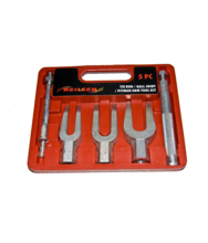 Trusa cu furci pentru depresat pivoti si capete de bara Winmax Tools Trusa cu furci pentru depresat pivoti si capete de bara Winmax Tools