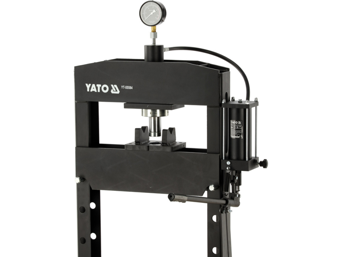 Presa hidraulica cu pompa pentru atelier 20 tone YATO YT-55584 Presa hidraulica cu pompa pentru atelier 20 tone YATO YT-55584